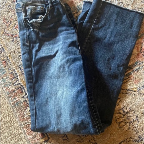 Judy Blue Jeans - Picture 2 of 3